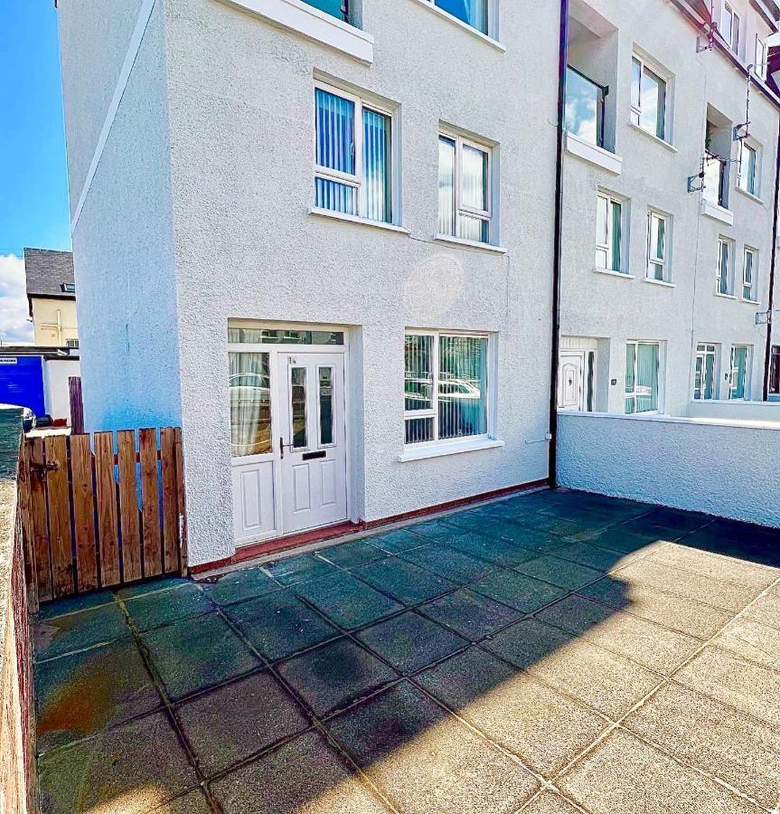 Number 14 Self Catering, Portrush, Northern Ireland Eksteriør bilde